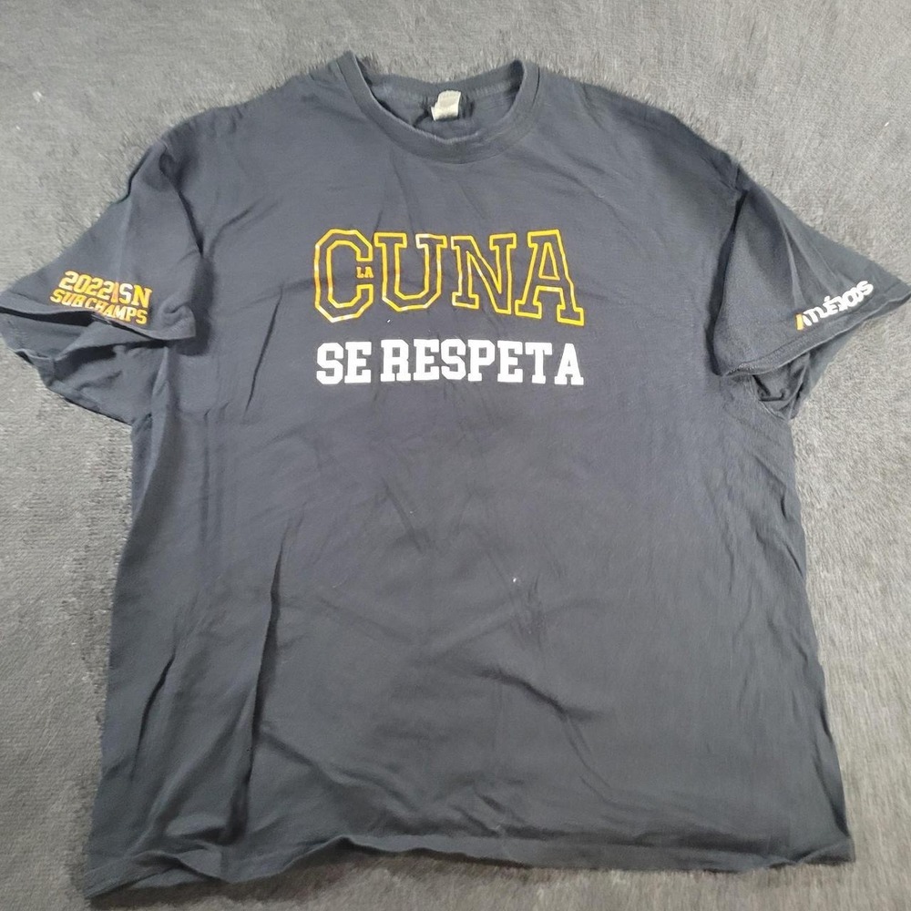 Gildan La Cuna Se Respeta 2022 Sub Champs Black Graphic T-Shirt Mens XL